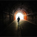 Почему умирающие видят свет в конце туннеля